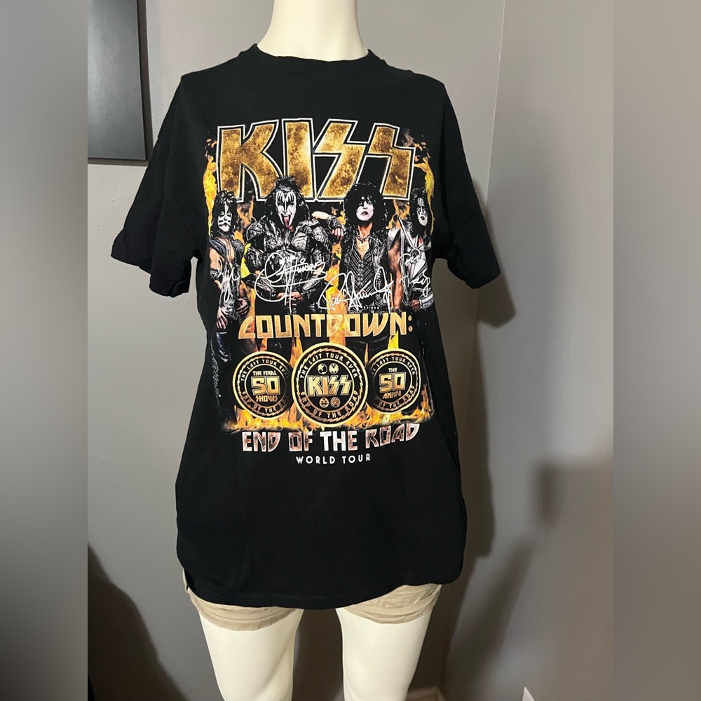 Kiss Gildan Black Graphic Countdown Tour Tee with Yellow Gold Print - Picture 5 of 9